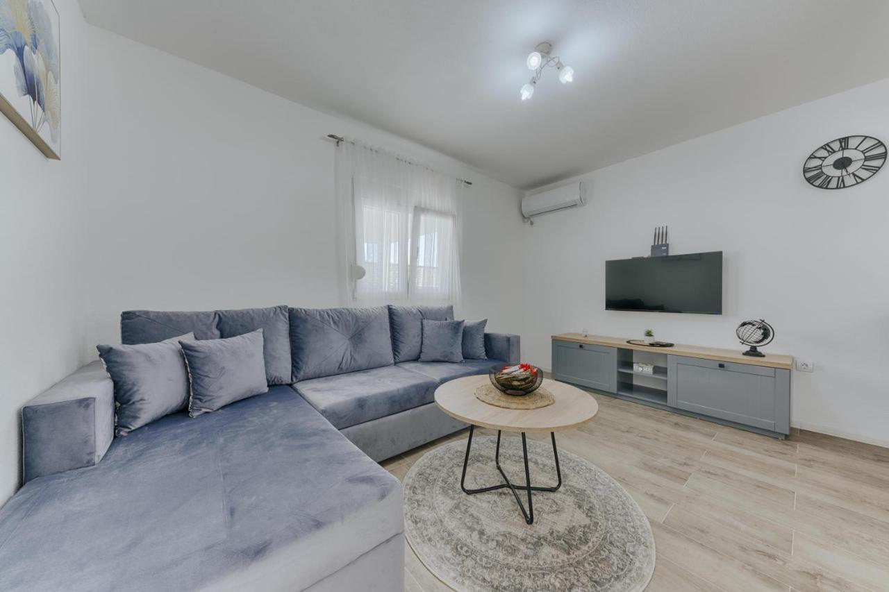 באר Apartmani Vittoria מראה חיצוני תמונה