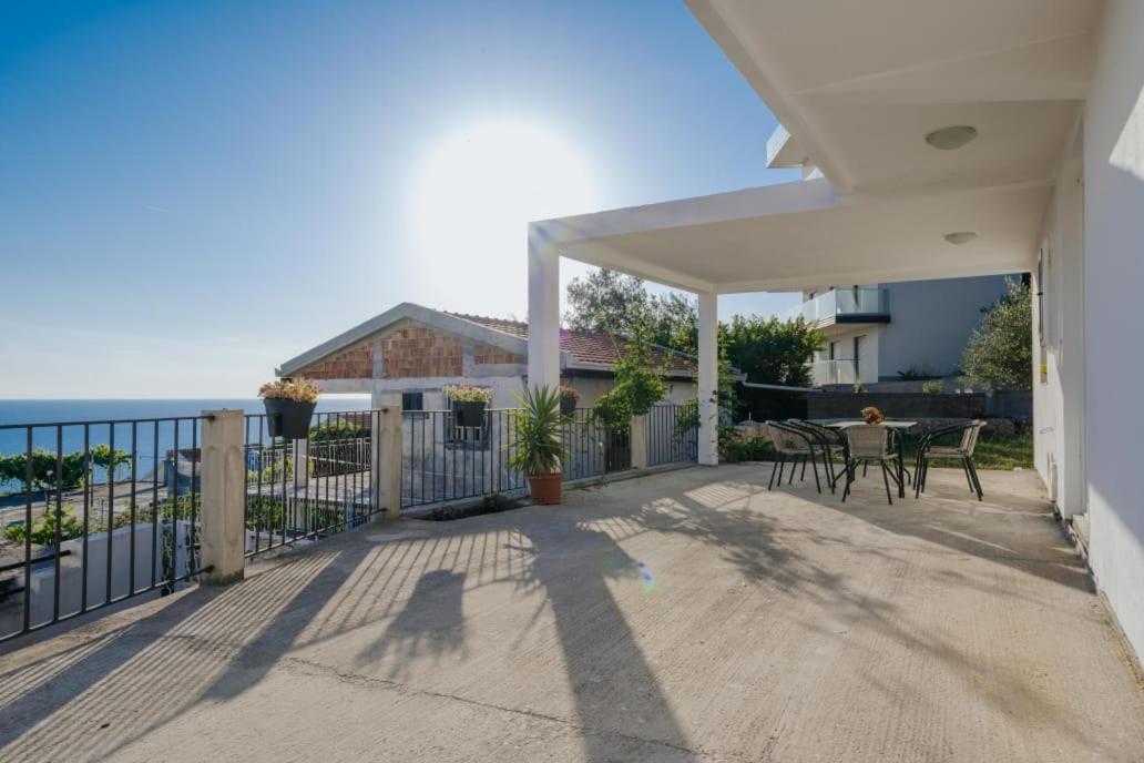 באר Apartmani Vittoria מראה חיצוני תמונה