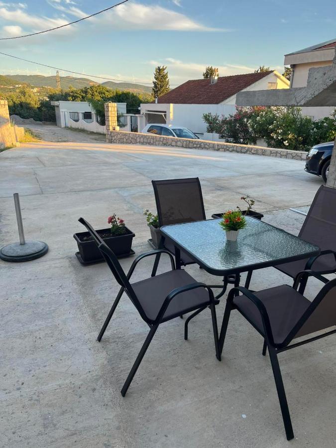 באר Apartmani Vittoria מראה חיצוני תמונה