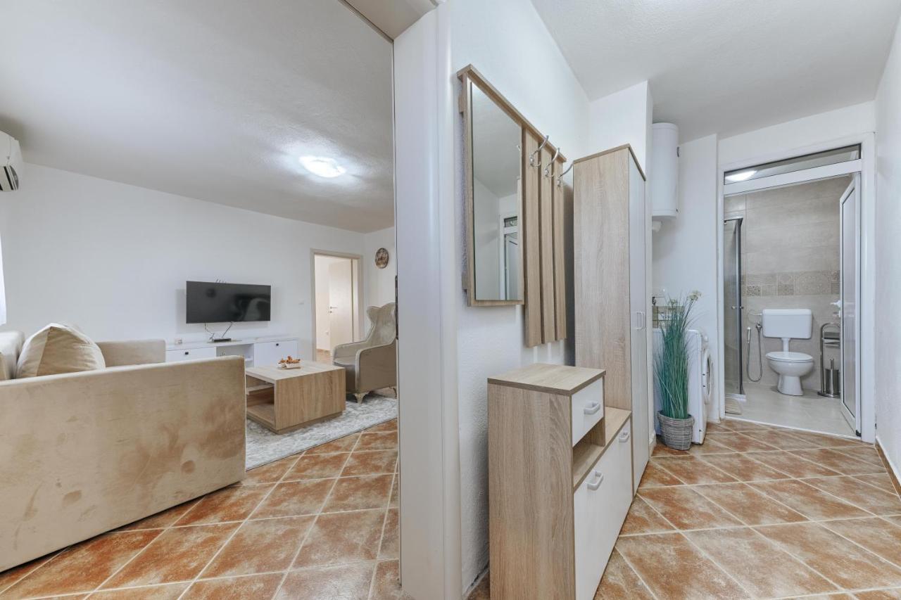 באר Apartmani Vittoria מראה חיצוני תמונה